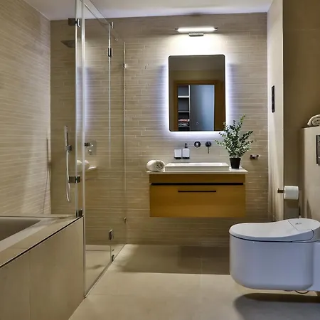 Sun Hill Luxury Lejlighed