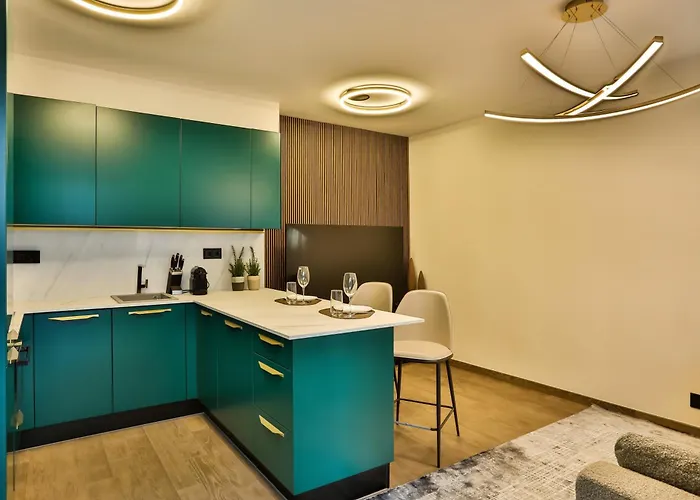Sun Hill Luxury *